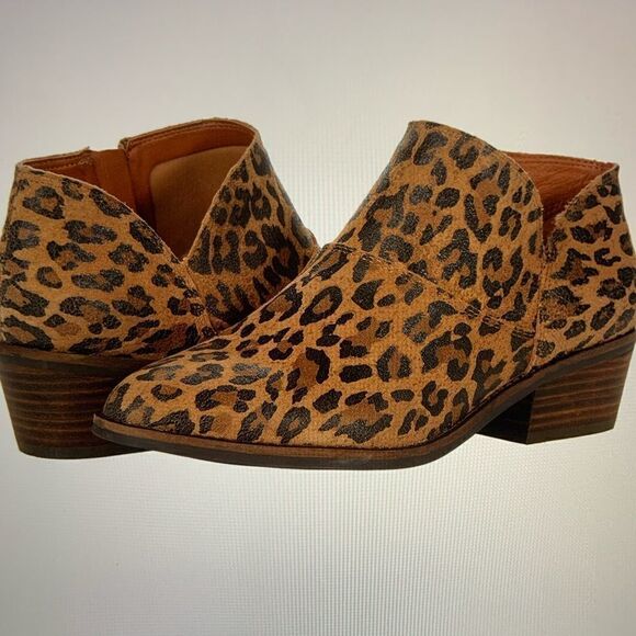 NWT Lucky Brand Fryna Bootie - Picture 1 of 5